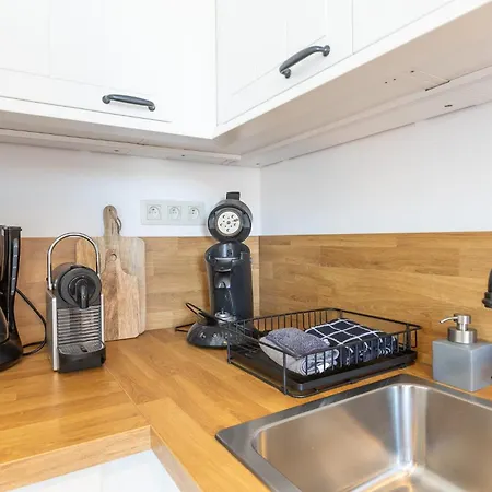 Charming One-bedroom In The Center Of T115 * Oostende