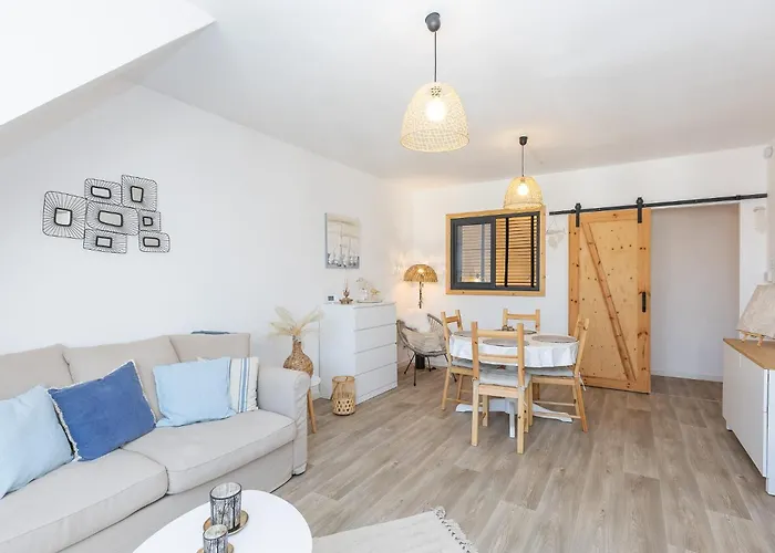 Charming One-bedroom In The Center Of T115 * Oostende