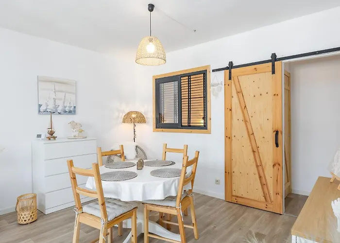 Charming One-bedroom In The Center Of T115 Oostende